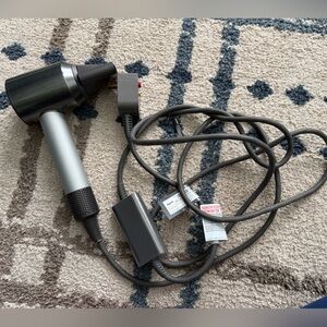 Dyson Supersonic Hair Dryer - Silver and Dark Gray